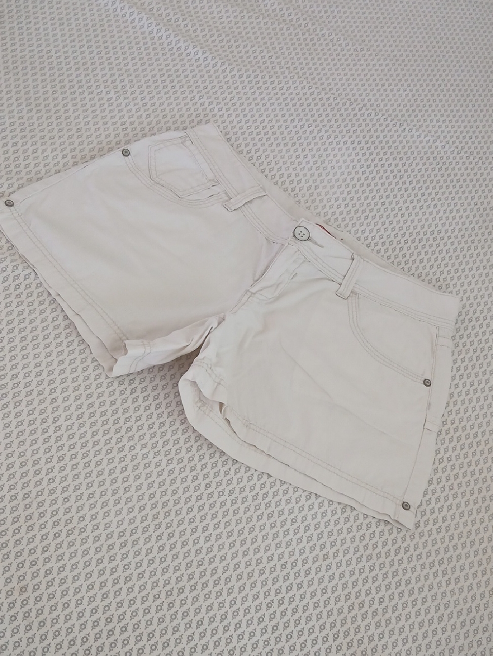 UNIONBAY Off White Cotton  Shorts